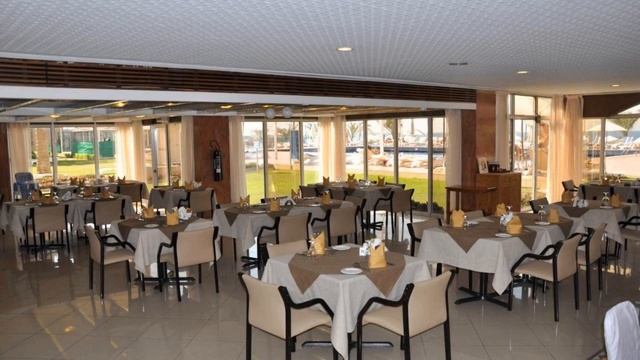 Sharjah Carlton Hotel, Sharjah смотреть онлайн