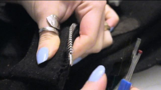 DIY | Zipper Repair | Fixing a Zipper with a Broken Pin смотреть онлайн