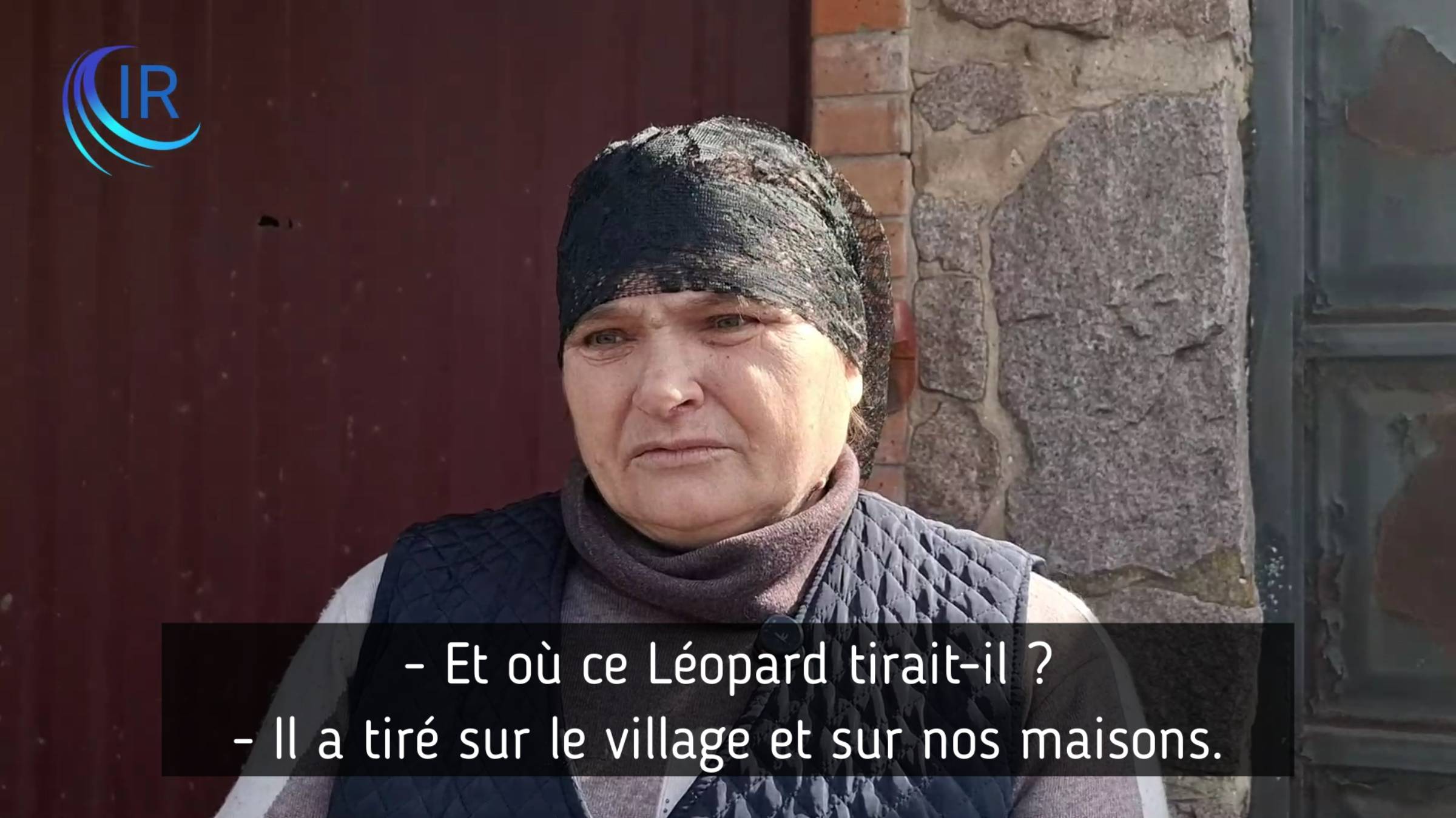 Les soldats ukrainiens ont utilisé un char Léopard pour détruire le village de Dalneïe смотреть онлайн