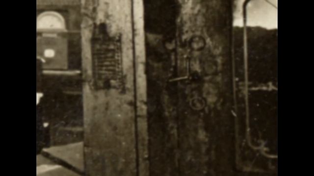 Lwów Lviv. Synagoga Złotej Róży смотреть онлайн