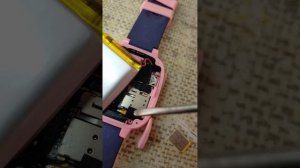 Детские часы не видят сим карту.