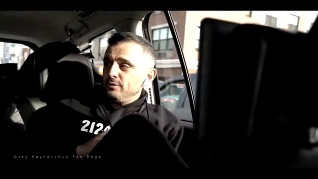 Start Living Below Your Means will Change Your Life - by Gary Vaynerchuk смотреть онлайн