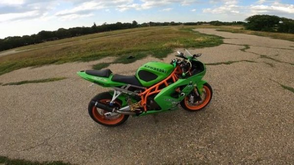 KAWASAKI ZX-6R | REVIEW | 2003 - 2004