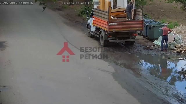 Незаконная свалка мусора смотреть онлайн