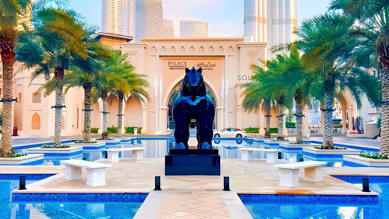 Palace Downtown Dubai, Best Luxury Hotel For Viewing Dubai Fountain & Burj Khalifa (4K Travel Video)