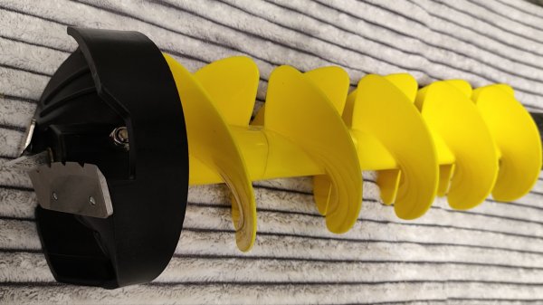 Перед покупкой пластмассового шнека для ледобура с шуруповёртом посмотрите это видео!