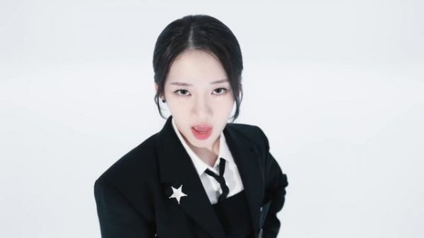 BABYMONSTER - 'LIKE THAT' EXCLUSIVE PERFORMANCE VIDEO