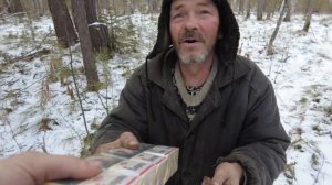 ИНВАЛИД ЖИВЕТ ОДИН В ЛЕСУ_ ЧАСТЬ-2 _ПРИЯТНАЯ ВСТРЕЧА_ #тайга #shots #смотри #лес #одинвлесу #инвалид