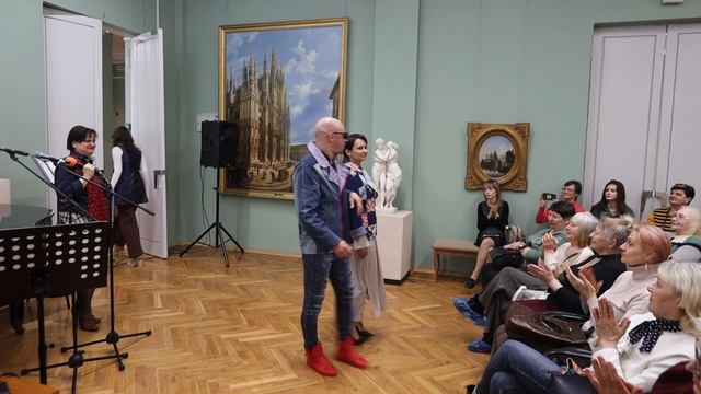 Показ коллекций Светланы Барабановой Весенний  калейдоскоп