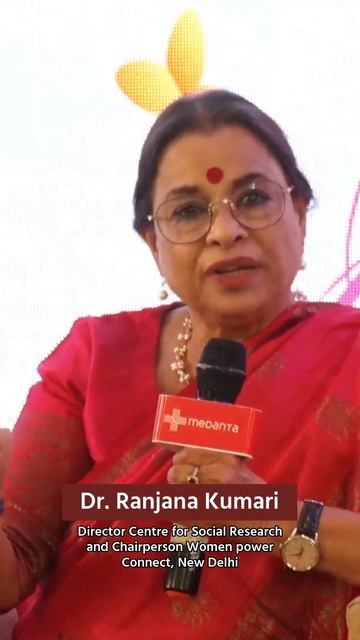 Esteemed panelist Dr.Ranjana Kumari addressed Women's issues,with renowned Anchore Sarika Singh (BB смотреть онлайн