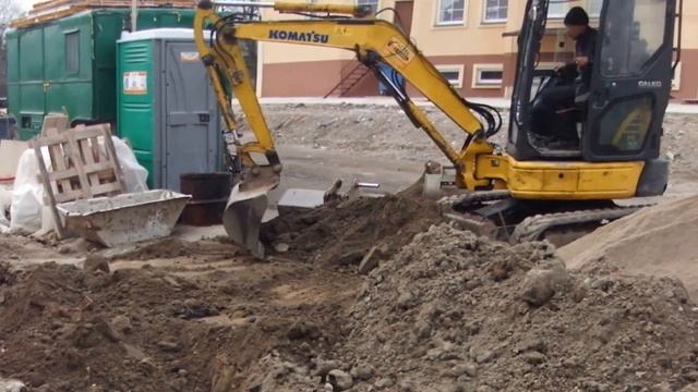 Обратная засыпка траншеи миниэкскаватором - steh39.ru смотреть онлайн