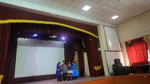 АГЫН НЭГЭДЭХИ ҺУРГУУЛИИН ЭХИН КЛАССУУДАЙ ҺУРАГШАД УРИЛДАБА