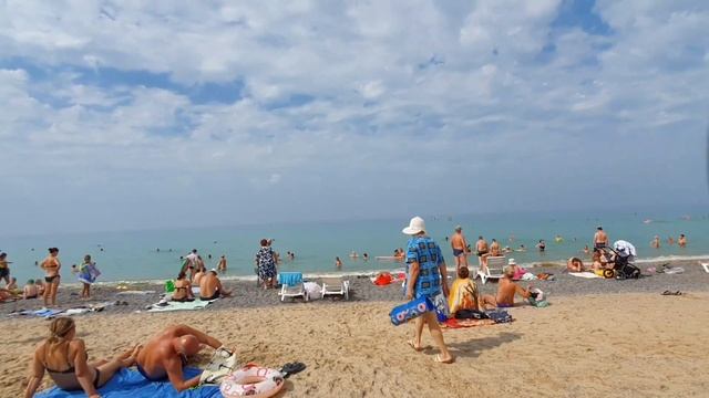 Новофёдоровка. Народ НЕ УЕЗЖАЕТ, за  ВСЁ  УПЛАЧЕНО