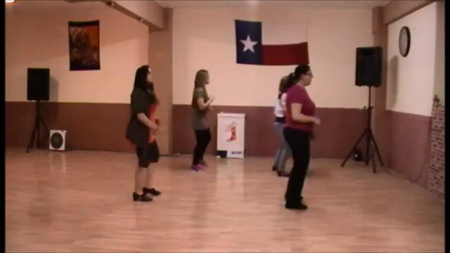 MIRA SOFIA by Belén Márquez смотреть онлайн