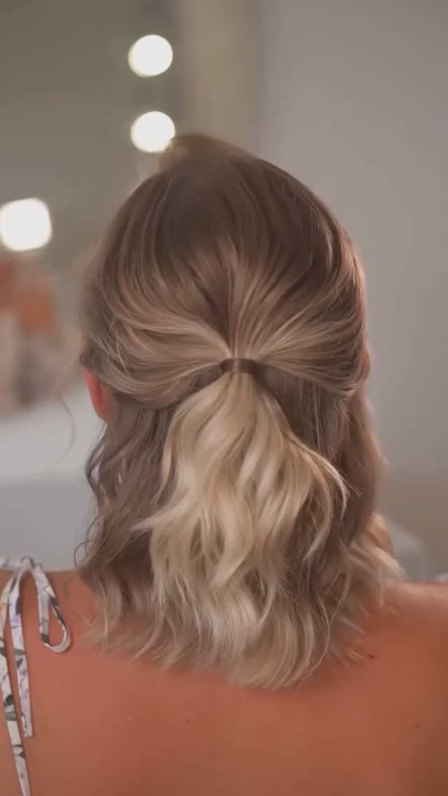 Самая быстрая и простая мальвинка #прическа #укладка #волосы #локоны #мальвинка