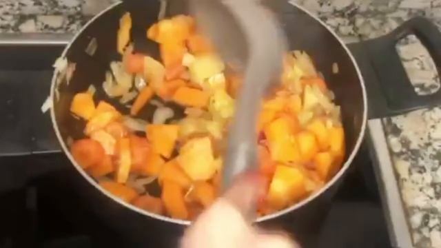 #Pumpkin soup #soup #winter Pumpkin soup || Jias kitchen смотреть онлайн