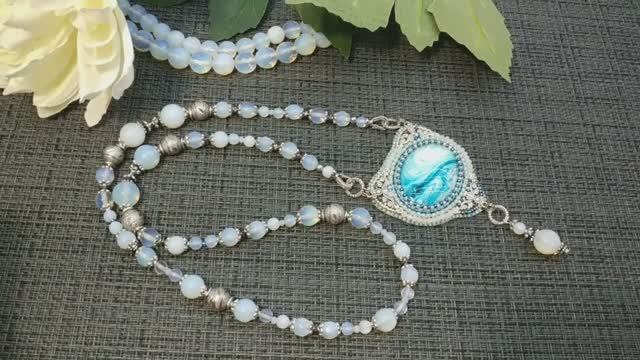 Кулон ГОЛУБАЯ ЛАГУНА своими руками. Вышивка бисером и камнями. Адуляр (лунный камень) Архив смотреть онлайн