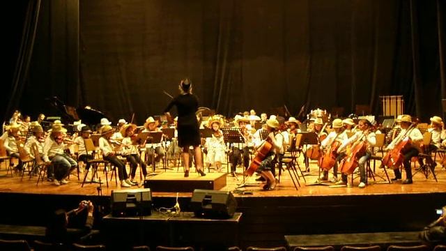 Metallidi Деревенские музканты נגני הכפר смотреть онлайн