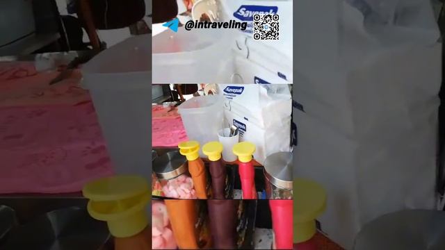 Как уличный торговец делает мороженое с помощью двух шпателей смотреть онлайн