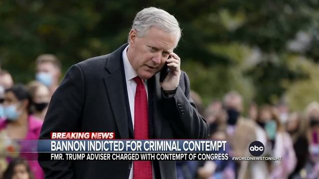 DOJ charges Steve Bannon with criminal contempt of Congress смотреть онлайн