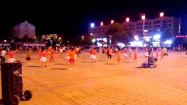 китайцы танцуют смотреть онлайн