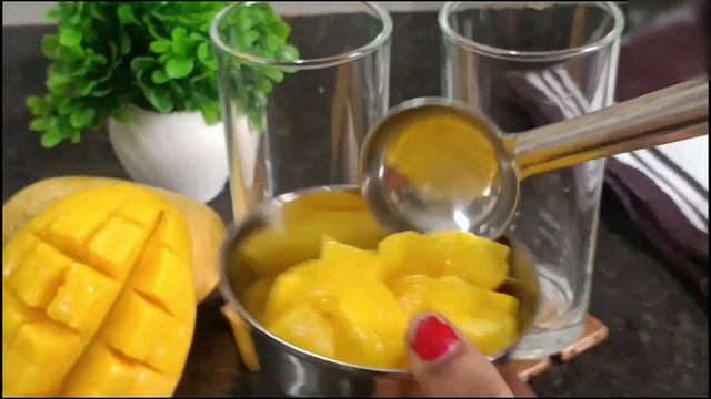 hot hot ll సమ్మర్ లో చల్ల చల్లని 🥭Mango🥭 జ్యూస్#food#juice#summer смотреть онлайн