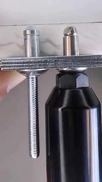 Comparison of riveting effect between steel structure rivet and open rivet смотреть онлайн