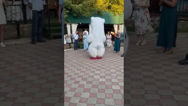 БЕЛЫЙ МИШКА ЛУЧШИЙ ПОДАРОК СЮРПРИЗ НА ДЕНЬ РОЖДЕНИЯ ПЕНЗА ЗАКАЗ 8 927 38-92-169 смотреть онлайн
