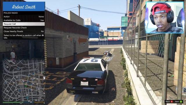 GTA 5 MODS LSPDFR 117 - CAUGHT WITH A GUN WALKING - COPS RESPONDED (GTA 5 Mods) смотреть онлайн