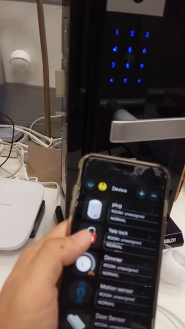 Controlling Smartlock Yale using VIDA by Fermax app смотреть онлайн