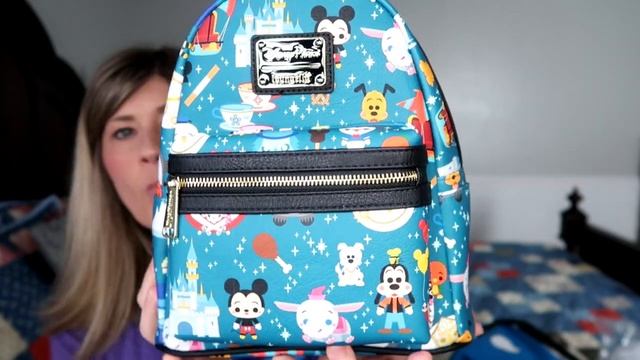 DISNEY X LOUNGEFLY UNBOXING AND REVIEW | MINI BACKPACK & WALLET 2019 смотреть онлайн
