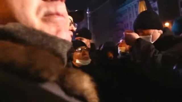 Яценюк на Грушевського 190114 смотреть онлайн