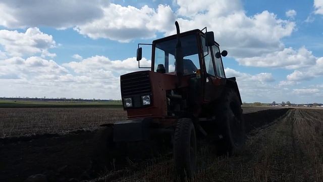 Оранка ЮМЗ ПНЛ 2-35 2018 смотреть онлайн
