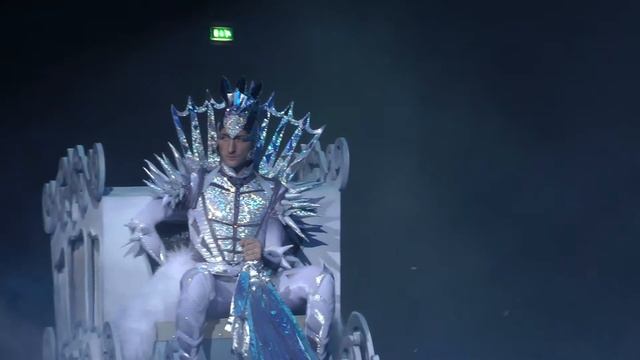 в карете Снежный Король Евгений Плющенко . Кай Джонни Вейр вечер 5.01.15 Питер смотреть онлайн