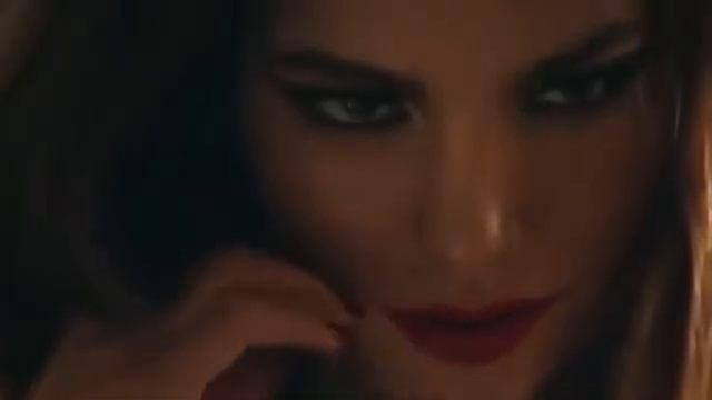 Нижнего белья откровенная реклама смотреть онлайн