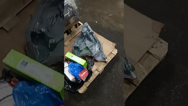 Отправка 2-х грузов ТК "Деловые Линии" от 11.02.2025 смотреть онлайн