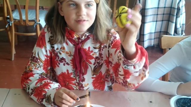 Писанкарки Марина Таран та Софія Крайник смотреть онлайн