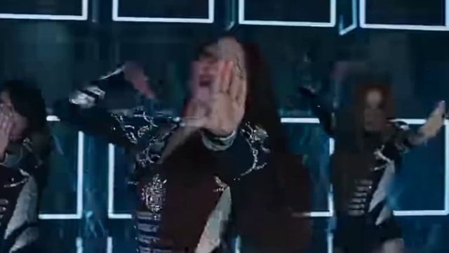 тизер номер один - super lady. Версия Куëн Пак. смотреть онлайн