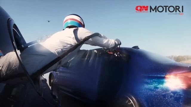 BMW M5 record di Drift, il rifornimento "in volo" смотреть онлайн