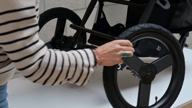 Коляска Bumbleride Speed распаковка и сборка смотреть онлайн