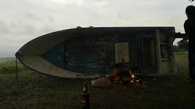КОСТЕР И ЛОДКА ВВЕРХ ТОРМАШКАМИ смотреть онлайн