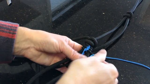 Centre stitched paracord noseband (without stitching!) for horse halter. смотреть онлайн