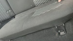 как снять задние кресла в лада гранта, просто и быстро