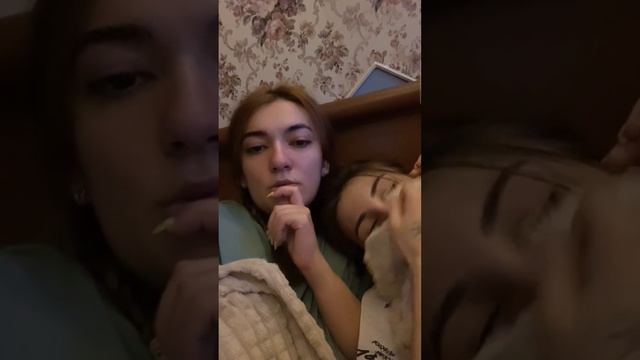 Hot Girls Vlog #03 😘 #periscope #periscopelive #vlog #broadcast #stream #live #share #cute♥️