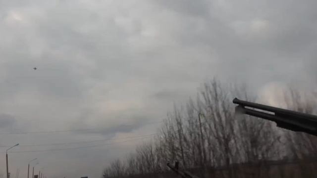 Патрик Ланкастер попал под приследования дрона всу смотреть онлайн