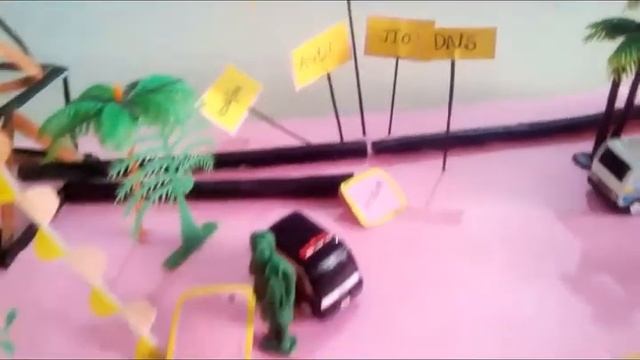 how the internet works using science model in English смотреть онлайн
