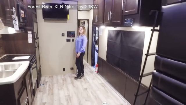 Forest River-XLR Nitro Toy-23KW смотреть онлайн