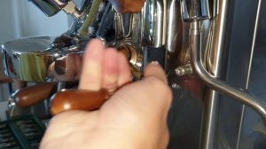 How to open and lubricate your E61 grouphead Cam (PL62X)