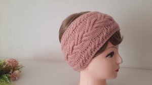 ПОВЯЗКА на голову с узором.