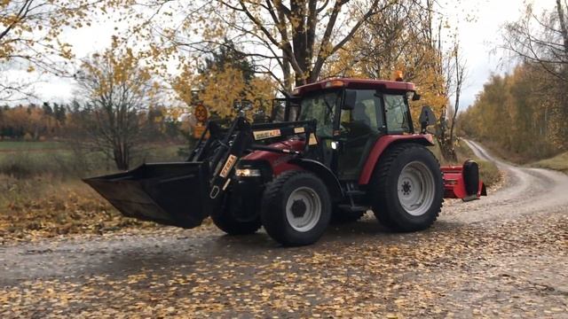 Köp Traktor Case JX 1070U med lastare och frontlyft på Klaravik смотреть онлайн